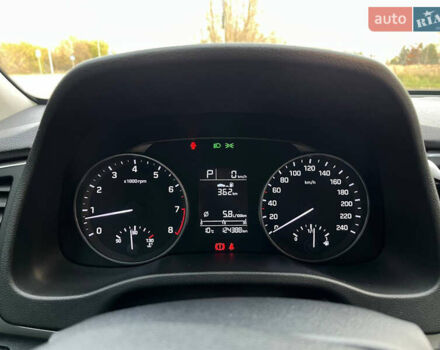 Красный Хендай Элантра, объемом двигателя 1.59 л и пробегом 124 тыс. км за 13500 $, фото 13 на Automoto.ua