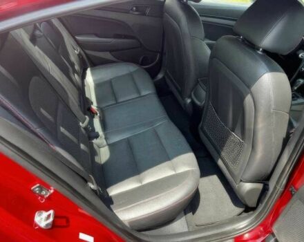 Хендай Элантра 2018 в Днепре (Днепропетровске) на Automoto.ua Красный Хендай Элантра, объемом двигателя 1.6 л и пробегом 38 тыс. км за 8300 $, фото 9 на Automoto.ua