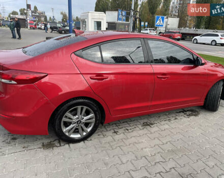 Хендай Элантра 2018 в Киеве на Automoto.ua Красный Хендай Элантра, объемом двигателя 2 л и пробегом 105 тыс. км за 13000 $, фото 2 на Automoto.ua