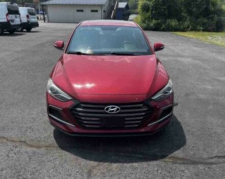 Хендай Элантра 2018 в Днепре (Днепропетровске) на Automoto.ua Красный Хендай Элантра, объемом двигателя 1.6 л и пробегом 38 тыс. км за 8300 $, фото 1 на Automoto.ua