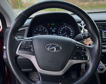 Красный Хендай Элантра, объемом двигателя 1.59 л и пробегом 124 тыс. км за 13500 $, фото 11 на Automoto.ua