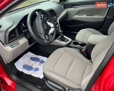 Красный Хендай Элантра, объемом двигателя 2 л и пробегом 147 тыс. км за 13300 $, фото 7 на Automoto.ua