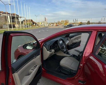 Красный Хендай Элантра, объемом двигателя 2 л и пробегом 40 тыс. км за 13200 $, фото 24 на Automoto.ua