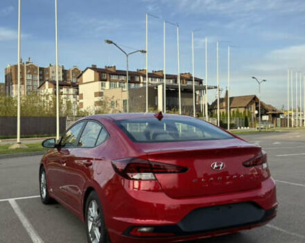 Красный Хендай Элантра, объемом двигателя 2 л и пробегом 40 тыс. км за 13200 $, фото 5 на Automoto.ua