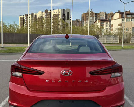 Красный Хендай Элантра, объемом двигателя 2 л и пробегом 40 тыс. км за 13200 $, фото 8 на Automoto.ua