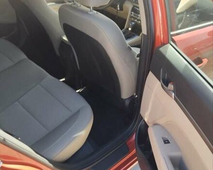 Красный Хендай Элантра, объемом двигателя 2 л и пробегом 60 тыс. км за 13600 $, фото 21 на Automoto.ua