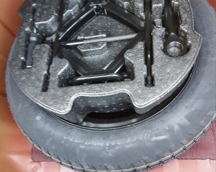 Красный Хендай Элантра, объемом двигателя 2 л и пробегом 60 тыс. км за 13600 $, фото 32 на Automoto.ua