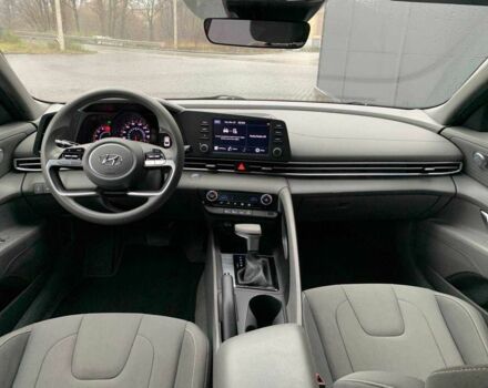 Червоний Хендай Елантра, об'ємом двигуна 2 л та пробігом 90 тис. км за 4275 $, фото 8 на Automoto.ua