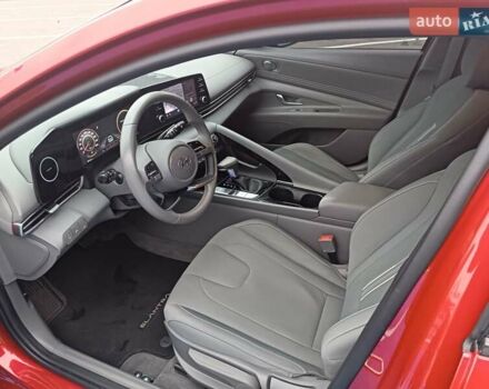 Красный Хендай Элантра, объемом двигателя 2 л и пробегом 29 тыс. км за 18500 $, фото 7 на Automoto.ua