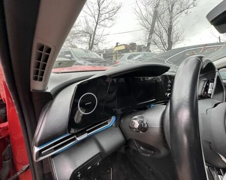 Красный Хендай Элантра, объемом двигателя 2 л и пробегом 51 тыс. км за 10900 $, фото 6 на Automoto.ua