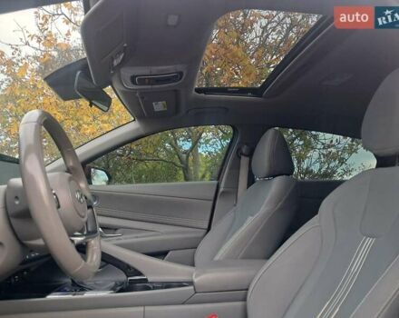 Червоний Хендай Елантра, об'ємом двигуна 2 л та пробігом 91 тис. км за 17500 $, фото 10 на Automoto.ua