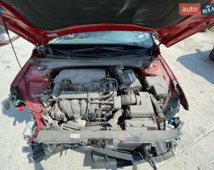 Красный Хендай Элантра, объемом двигателя 2 л и пробегом 77 тыс. км за 9200 $, фото 16 на Automoto.ua