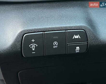 Червоний Хендай Елантра, об'ємом двигуна 2 л та пробігом 124 тис. км за 16500 $, фото 29 на Automoto.ua