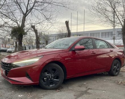 Красный Хендай Элантра, объемом двигателя 2 л и пробегом 90 тыс. км за 17900 $, фото 2 на Automoto.ua