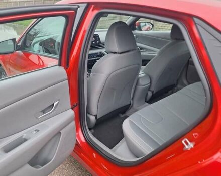 Красный Хендай Элантра, объемом двигателя 2 л и пробегом 15 тыс. км за 19500 $, фото 15 на Automoto.ua