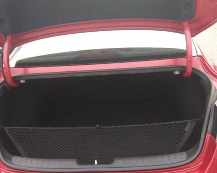 Красный Хендай Элантра, объемом двигателя 2 л и пробегом 58 тыс. км за 16200 $, фото 1 на Automoto.ua