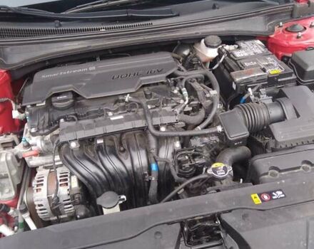 Красный Хендай Элантра, объемом двигателя 2 л и пробегом 58 тыс. км за 16200 $, фото 2 на Automoto.ua