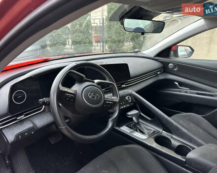 Красный Хендай Элантра, объемом двигателя 2 л и пробегом 81 тыс. км за 11500 $, фото 8 на Automoto.ua