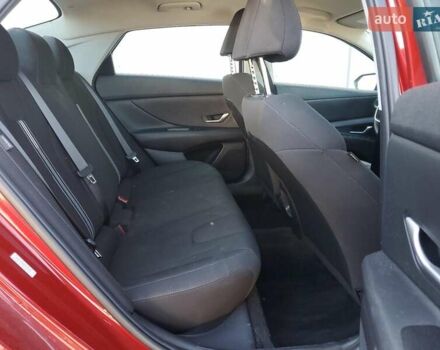 Хендай Элантра 2023 в Львове на Automoto.ua Красный Хендай Элантра, объемом двигателя 2 л и пробегом 53 тыс. км за 6100 $, фото 9 на Automoto.ua