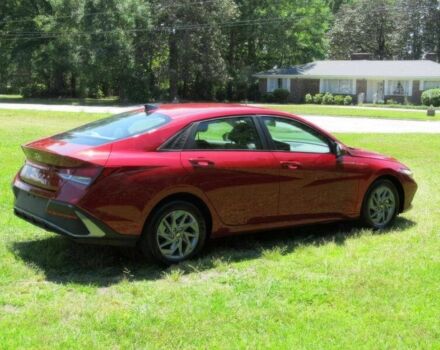 Червоний Хендай Елантра, об'ємом двигуна 2 л та пробігом 28 тис. км за 9600 $, фото 7 на Automoto.ua