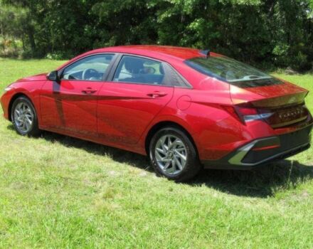 Червоний Хендай Елантра, об'ємом двигуна 2 л та пробігом 28 тис. км за 9600 $, фото 5 на Automoto.ua