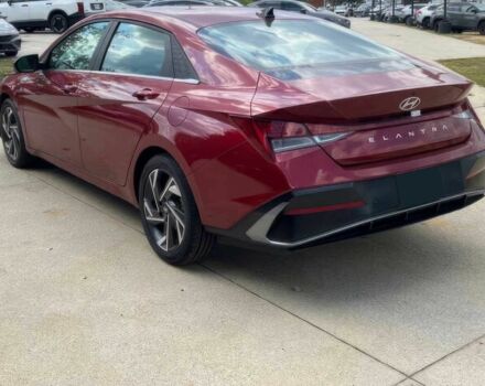 Хендай Элантра 2024 в Житомире на Automoto.ua Красный Хендай Элантра, объемом двигателя 2 л и пробегом 14 тыс. км за 9600 $, фото 7 на Automoto.ua