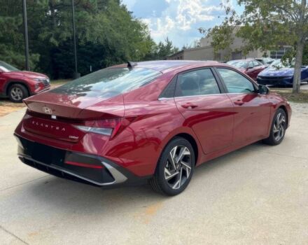 Хендай Элантра 2024 в Житомире на Automoto.ua Красный Хендай Элантра, объемом двигателя 2 л и пробегом 14 тыс. км за 9600 $, фото 5 на Automoto.ua