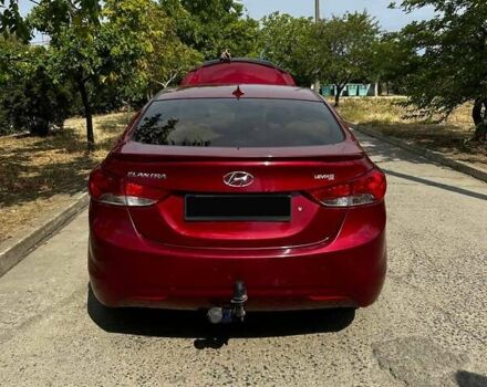 Красный Хендай Элантра, объемом двигателя 1.8 л и пробегом 190 тыс. км за 7300 $, фото 8 на Automoto.ua