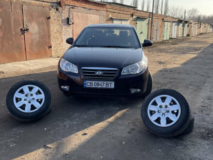 Хендай Элантра 2008 в Киеве на Automoto.ua Красный Хендай Элантра, объемом двигателя 1.59 л и пробегом 164 тыс. км за 6300 $, фото 1 на Automoto.ua