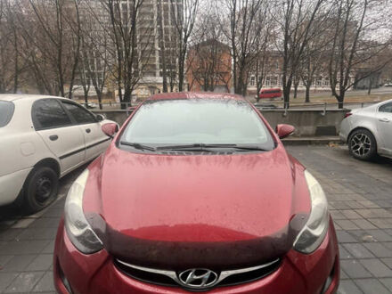 Красный Хендай Элантра, объемом двигателя 1.59 л и пробегом 185 тыс. км за 8700 $, фото 1 на Automoto.ua