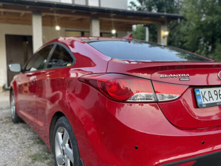 Красный Хендай Элантра, объемом двигателя 1.8 л и пробегом 175 тыс. км за 9800 $, фото 1 на Automoto.ua