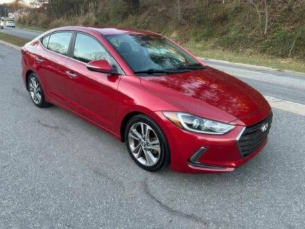 Красный Хендай Элантра, объемом двигателя 2 л и пробегом 99 тыс. км за 7000 $, фото 1 на Automoto.ua