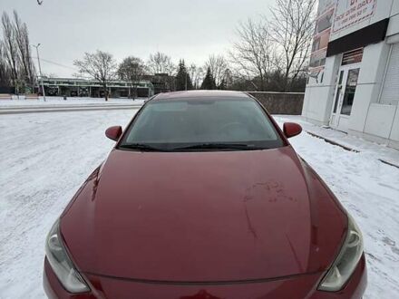 Красный Хендай Элантра, объемом двигателя 2 л и пробегом 240 тыс. км за 10700 $, фото 1 на Automoto.ua