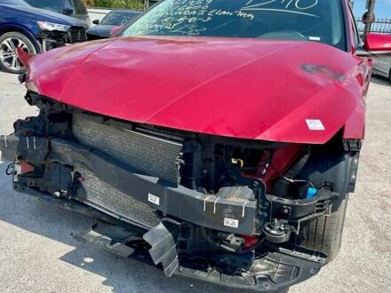 Красный Хендай Элантра, объемом двигателя 2 л и пробегом 77 тыс. км за 8500 $, фото 1 на Automoto.ua