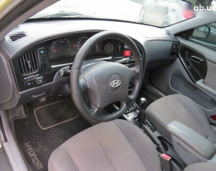 Хендай Елантра 2004 у Кропивницькому (Кіровограді) на Automoto.ua Хендай Елантра, об'ємом двигуна 0 л та пробігом 233 тис. км за 4300 $, фото 5 на Automoto.ua