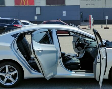 Хендай Елантра 2015 у Києві на Automoto.ua Хендай Елантра, об'ємом двигуна 0 л та пробігом 225 тис. км за 9400 $, фото 11 на Automoto.ua