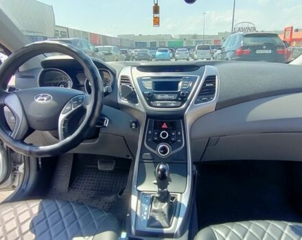 Хендай Елантра 2015 у Києві на Automoto.ua Хендай Елантра, об'ємом двигуна 0 л та пробігом 225 тис. км за 9400 $, фото 8 на Automoto.ua