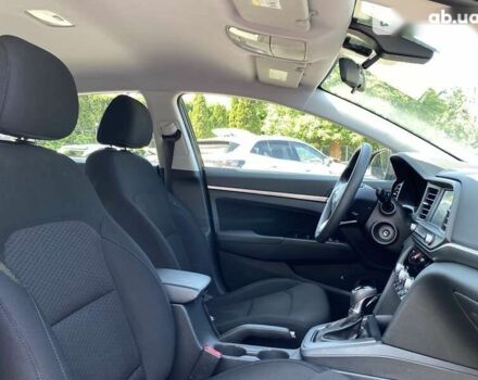 Хендай Елантра 2019 у Києві на Automoto.ua Хендай Елантра, об'ємом двигуна 0 л та пробігом 80 тис. км за 15700 $, фото 24 на Automoto.ua