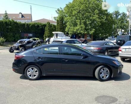 Хендай Елантра 2019 у Києві на Automoto.ua Хендай Елантра, об'ємом двигуна 0 л та пробігом 80 тис. км за 15700 $, фото 1 на Automoto.ua