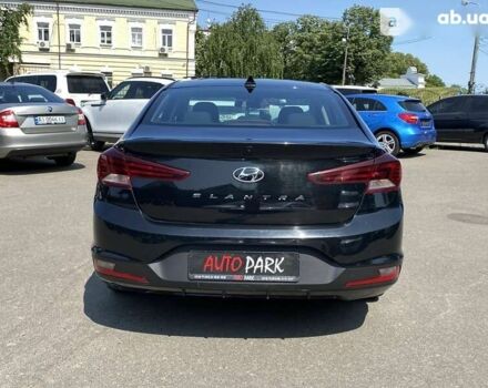 Хендай Елантра 2019 у Києві на Automoto.ua Хендай Елантра, об'ємом двигуна 0 л та пробігом 80 тис. км за 15700 $, фото 3 на Automoto.ua