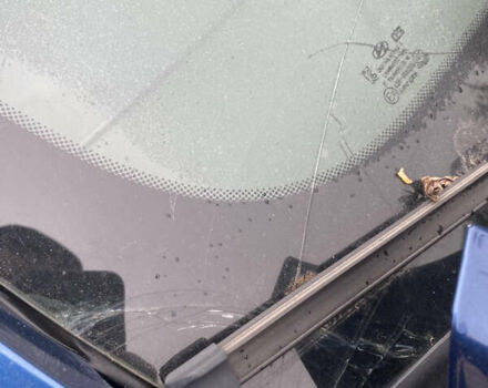 Хендай Елантра, об'ємом двигуна 2 л та пробігом 150 тис. км за 3800 $, фото 10 на Automoto.ua