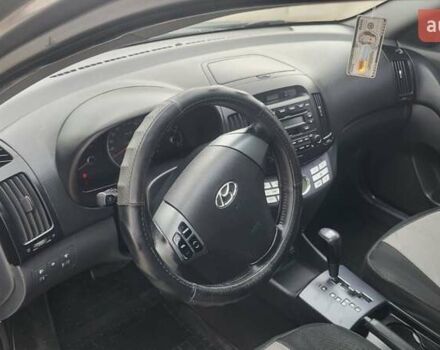 Хендай Элантра 2008 в Вознесенске на Automoto.ua Хендай Элантра, объемом двигателя 1.59 л и пробегом 146 тыс. км за 6800 $, фото 12 на Automoto.ua