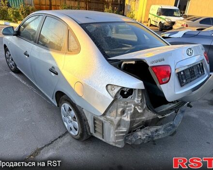 Хендай Елантра, об'ємом двигуна 1.6 л та пробігом 0 тис. км за 2400 $, фото 3 на Automoto.ua