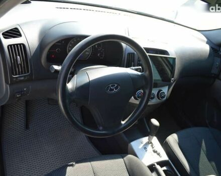 Хендай Элантра 2009 в Кропивницком (Кировограде) на Automoto.ua Хендай Элантра, объемом двигателя 0 л и пробегом 226 тыс. км за 6700 $, фото 6 на Automoto.ua