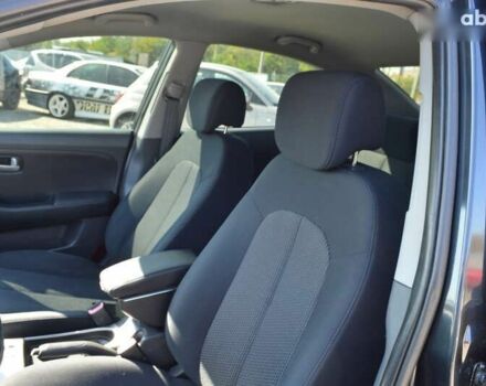 Хендай Элантра 2009 в Кропивницком (Кировограде) на Automoto.ua Хендай Элантра, объемом двигателя 0 л и пробегом 226 тыс. км за 6700 $, фото 7 на Automoto.ua