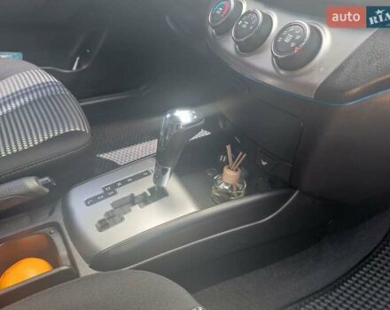 Хендай Элантра 2010 в Киеве на Automoto.ua Хендай Элантра, объемом двигателя 1.6 л и пробегом 112 тыс. км за 8700 $, фото 6 на Automoto.ua