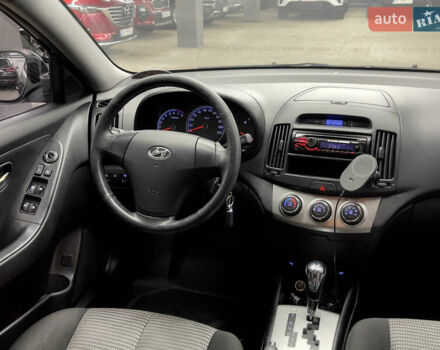 Хендай Элантра 2010 в Харькове на Automoto.ua Хендай Элантра, объемом двигателя 1.59 л и пробегом 166 тыс. км за 7000 $, фото 15 на Automoto.ua