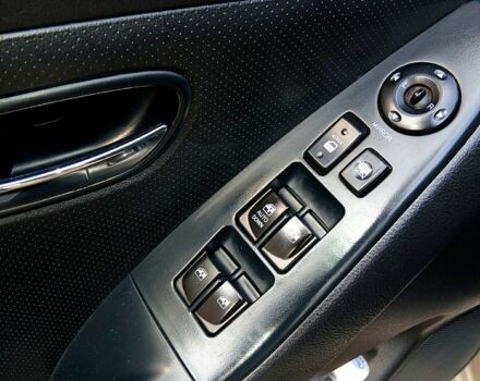 Хендай Элантра, объемом двигателя 1.6 л и пробегом 192 тыс. км за 5100 $, фото 4 на Automoto.ua