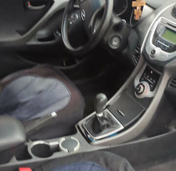 Хендай Елантра, об'ємом двигуна 1.59 л та пробігом 86 тис. км за 7600 $, фото 7 на Automoto.ua