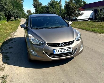 Хендай Элантра, объемом двигателя 1.8 л и пробегом 200 тыс. км за 8800 $, фото 6 на Automoto.ua